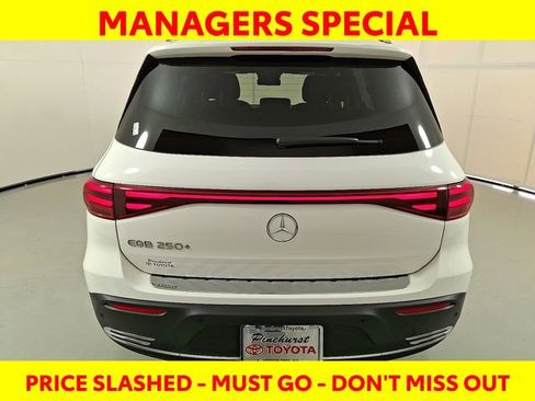 Used 2025 Mercedes-Benz EQB 250+ image 6