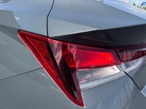 New 2026 Hyundai Elantra SE FWD image 7