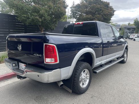Used 2013 RAM 2500 Laramie w/ Convenience Group image 9