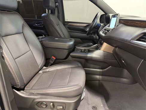 Used 2023 Chevrolet Suburban High Country w/ Premium Package 2 image 10
