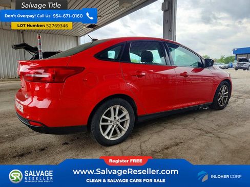 Used 2016 Ford Focus SE FWD image 4
