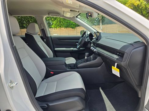 Used 2026 Honda CR-V LX image 27
