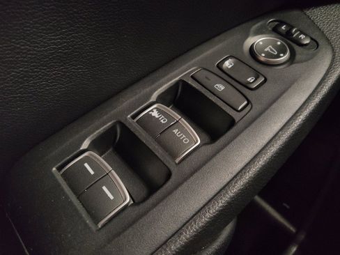 Used 2018 Honda Accord Sport image 27