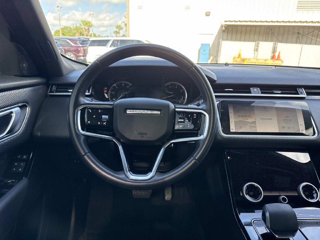 Used 2023 Land Rover Range Rover Velar S AWD/4WD image 17