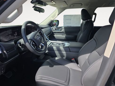 New 2026 Nissan Armada SV image 9