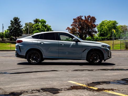 New 2027 BMW X6 xDrive40i w/ Executive Package AWD/4WD image 6
