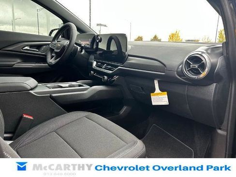 New 2026 Chevrolet Equinox EV LT w/ Comfort Package image 24