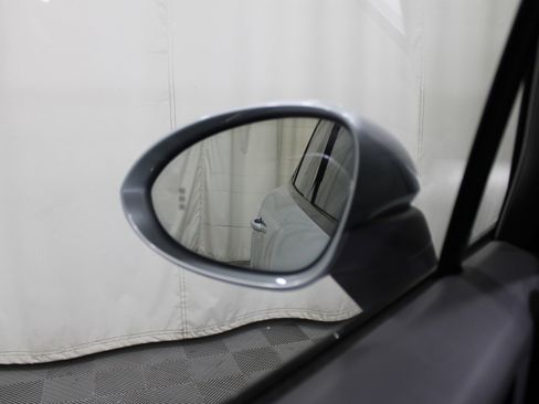 Used 2019 Porsche Cayenne image 14