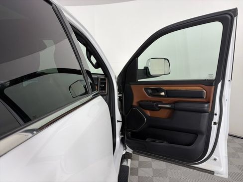 Used 2021 RAM 1500 Limited w/ Bed Utility Group AWD/4WD image 31