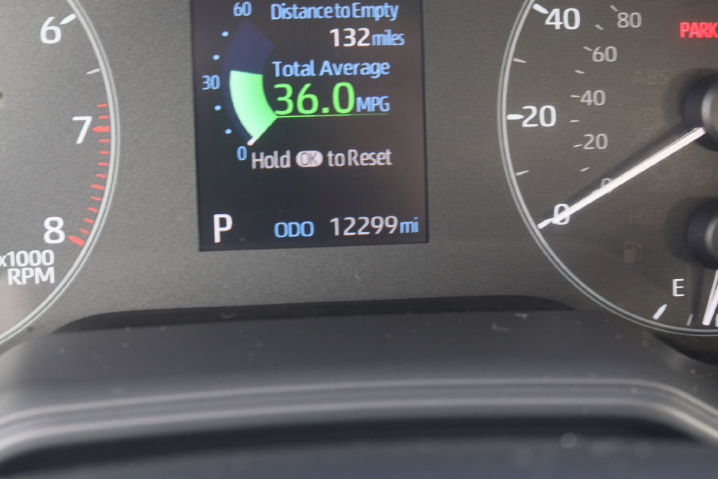 Used 2024 Toyota Corolla LE FWD image 8