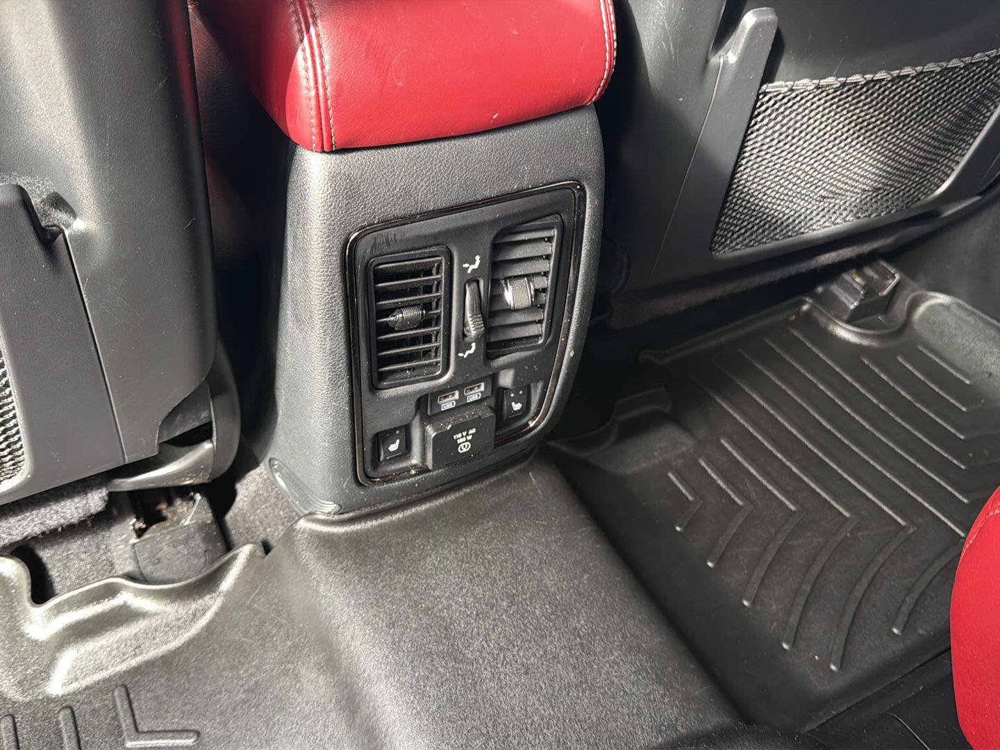 Used 2019 Dodge Durango R/T w/ Trailer Tow Group IV AWD/4WD image 25