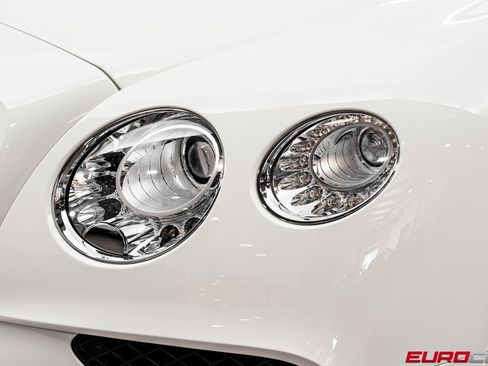 Used 2016 Bentley Continental GT image 12