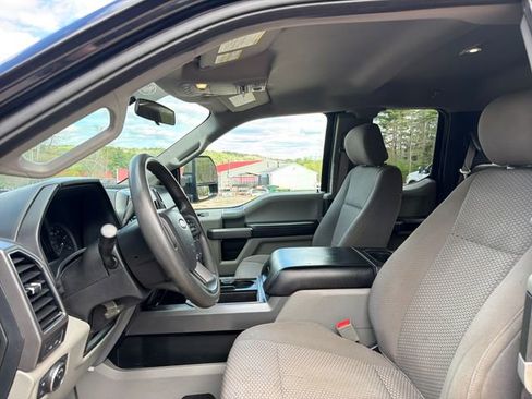 Used 2019 Ford F250 XLT w/ XLT Premium Package AWD/4WD image 12