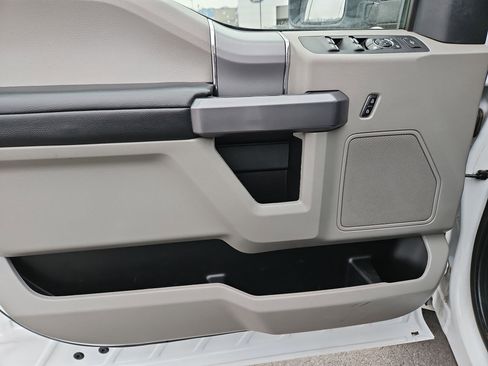 Used 2022 Ford F250 XLT w/ XLT Premium Package image 15