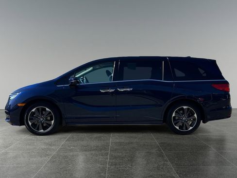 Used 2024 Honda Odyssey Elite image 5