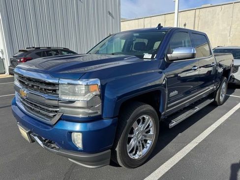 Used 2018 Chevrolet Silverado 1500 High Country AWD/4WD image 1