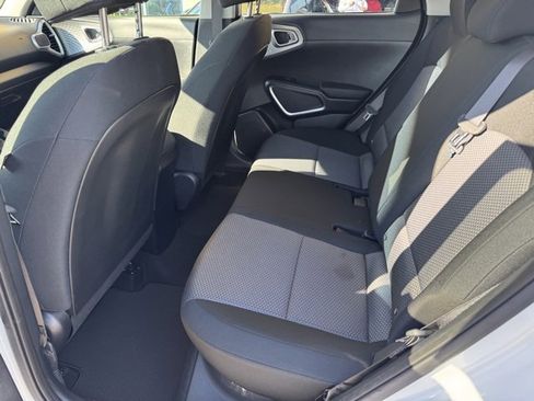 Certified 2023 Kia Soul LX image 14