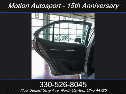 Used 2024 Toyota Camry SE FWD image 27