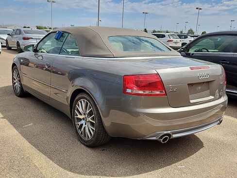Used 2009 Audi A4 2.0T FWD image 4