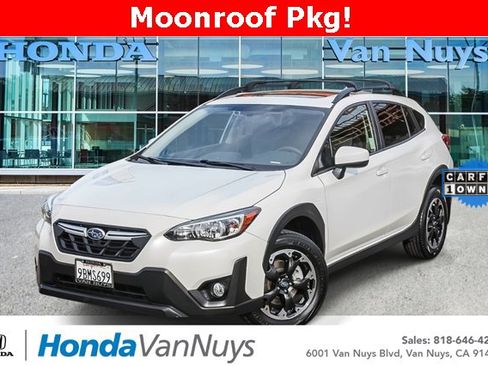 Used 2022 Subaru Crosstrek 2.0i Premium w/ Moonroof Package image 1