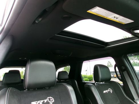 Used 2021 Dodge Durango SRT Hellcat w/ Technology Group AWD/4WD image 21