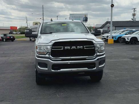 Used 2023 RAM 2500 Tradesman w/ Chrome Appearance Group AWD/4WD image 3