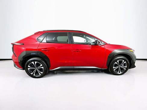 Used 2025 Toyota bZ4X AWD w/ Weather Package image 27