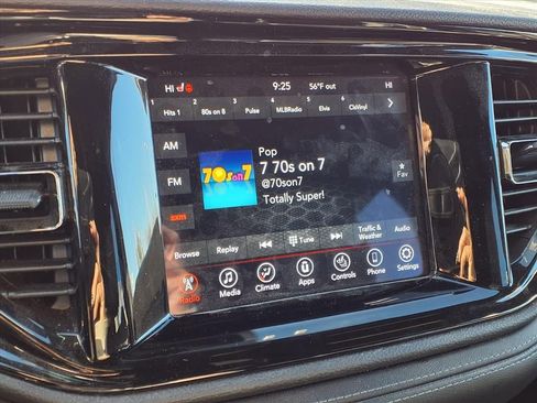 Used 2022 Dodge Durango GT image 4