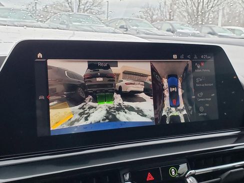 Used 2020 BMW M8 Competition image 21