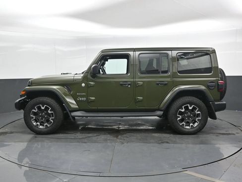 Used 2024 Jeep Wrangler Unlimited Sahara w/ Dual Top Group AWD/4WD image 3