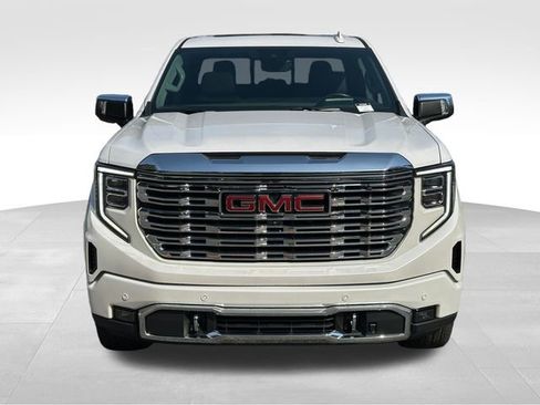 Used 2023 GMC Sierra 1500 Denali w/ Denali Reserve Package image 8