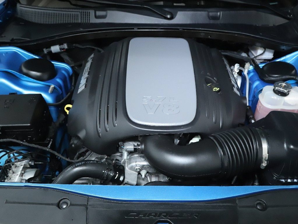 Used 2023 Dodge Charger R/T w/ Plus Group RWD image 33