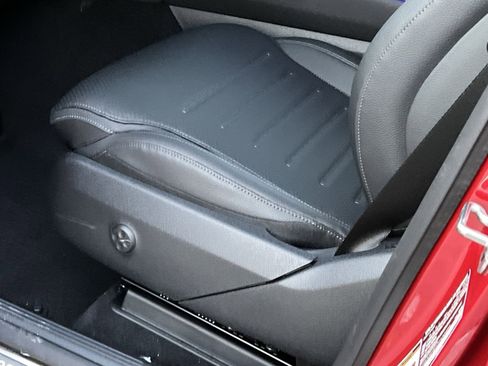 New 2026 Mercedes-Benz GLC 300 4MATIC image 12