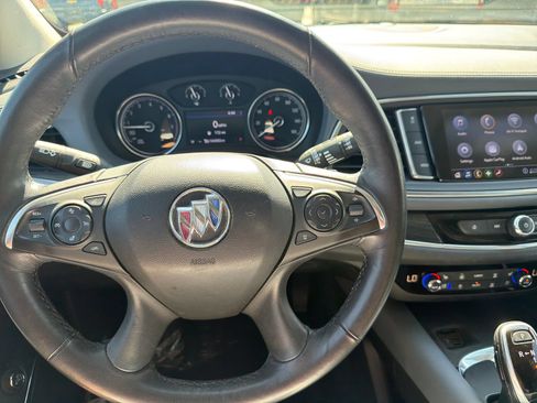Used 2020 Buick Enclave Premium w/ Trailering Package, 5000 lbs. AWD/4WD image 25