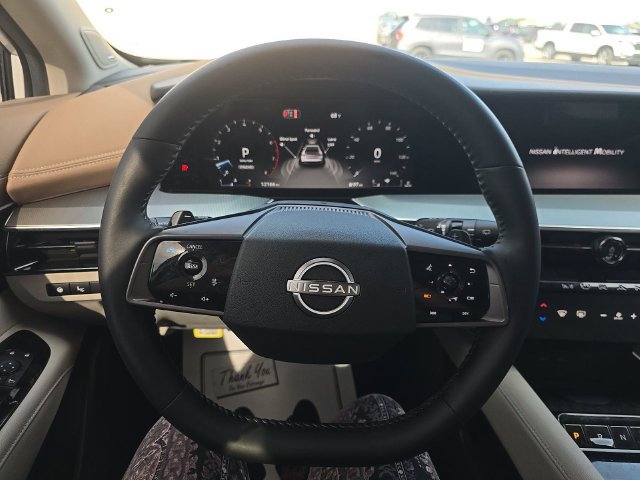 Certified 2026 Nissan Murano Platinum w/ Cargo Package AWD/4WD image 4