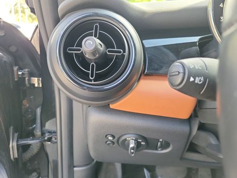 Used 2024 MINI Cooper S FWD image 16