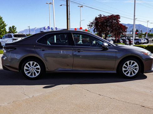 Certified 2023 Toyota Camry LE FWD image 9