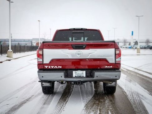 Used 2020 Nissan Titan Platinum Reserve w/ Moonroof Package image 6