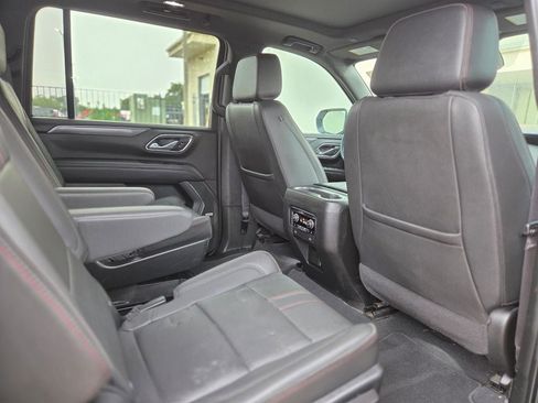 Used 2023 Chevrolet Suburban RST w/ Luxury Package RWD image 11