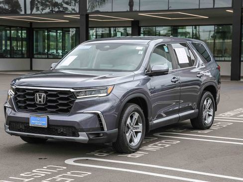 Certified 2023 Honda Pilot EX-L image 3