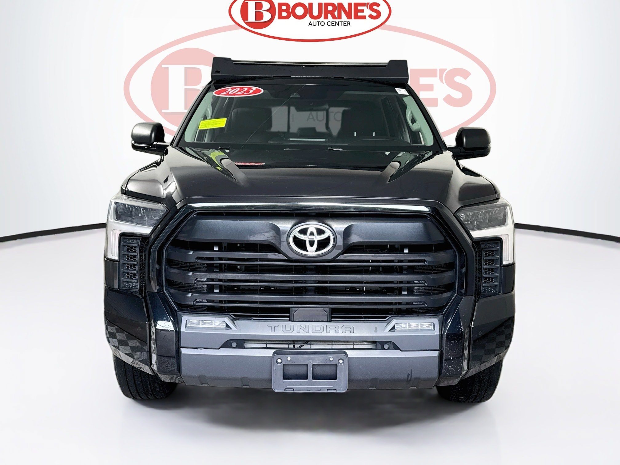 Used 2023 Toyota Tundra SR5 w/ SR5 Convenience Package AWD/4WD image 3