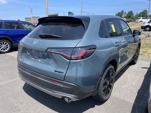 Used 2024 Honda HR-V Sport image 7