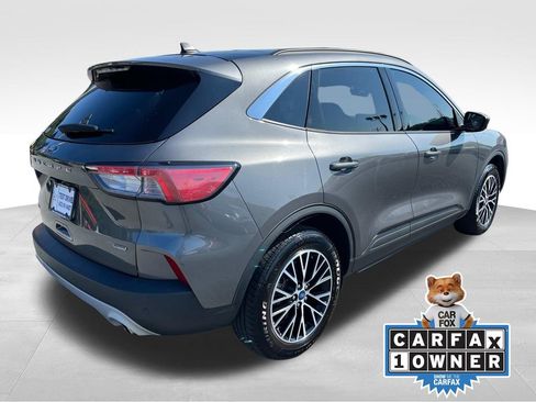 Used 2022 Ford Escape SEL w/ Technology Package image 3