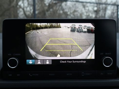 Used 2023 Honda Civic Sport image 16