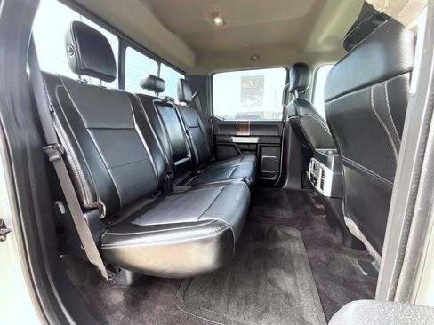 Used 2017 Ford F150 Lariat AWD/4WD image 19