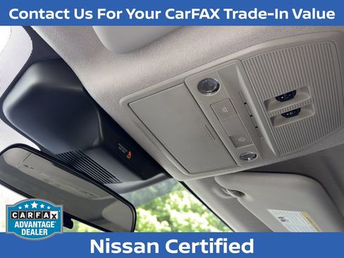 Used 2025 Nissan Kicks SR w/ SR Premium Package FWD image 27