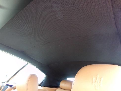 Used 2015 Maserati GranTurismo Convertible image 22