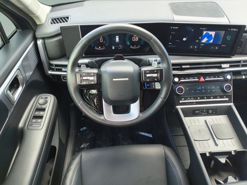 Used 2025 Hyundai Santa Fe XRT AWD/4WD image 12
