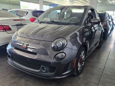 Used 2014 FIAT 500 GQ Edition w/ Comfort/Convenience Group image 3