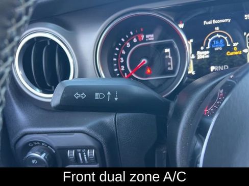 Used 2021 Jeep Gladiator Rubicon image 16